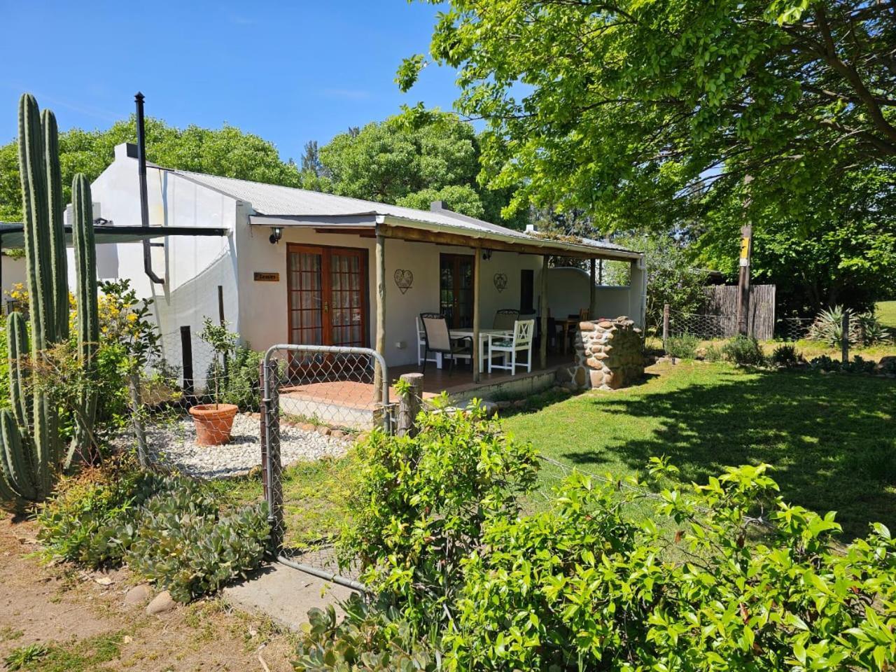 Vindoux Tree House Guest Farm & Spa Tulbagh Exterior photo