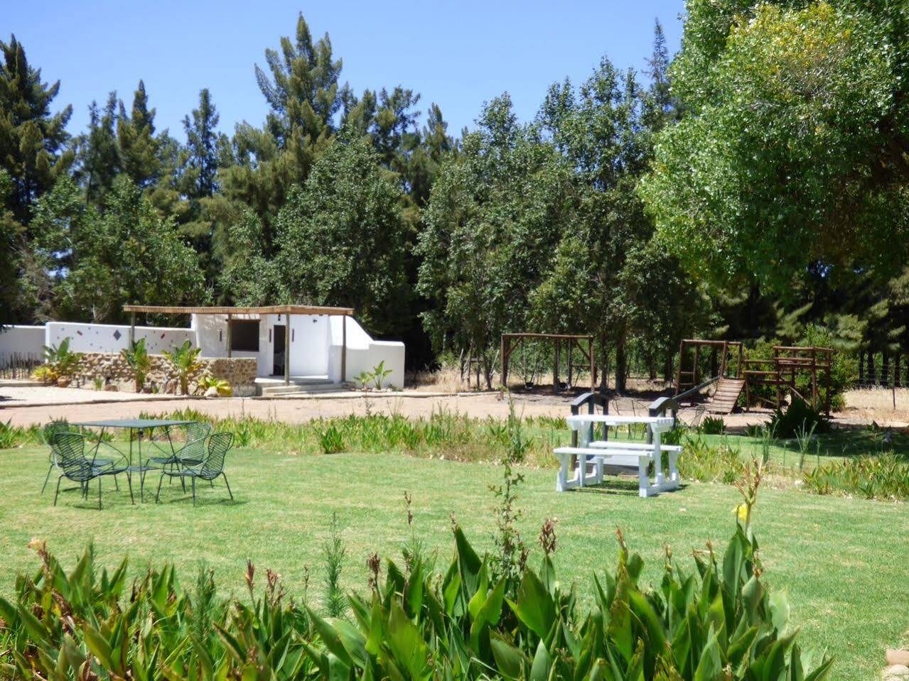 Vindoux Tree House Guest Farm & Spa Tulbagh Exterior photo
